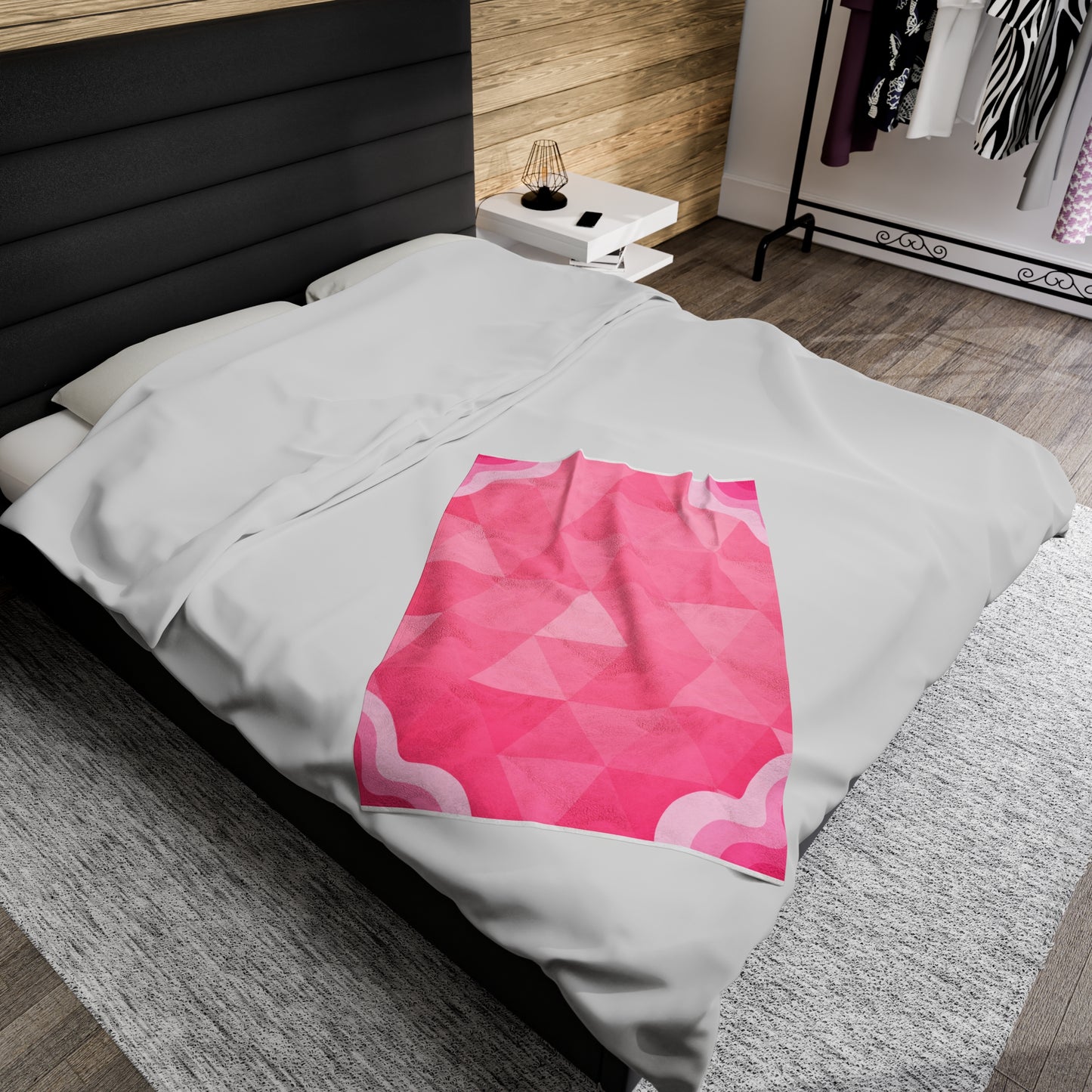 Pink Diamond Velveteen Plush Blanket