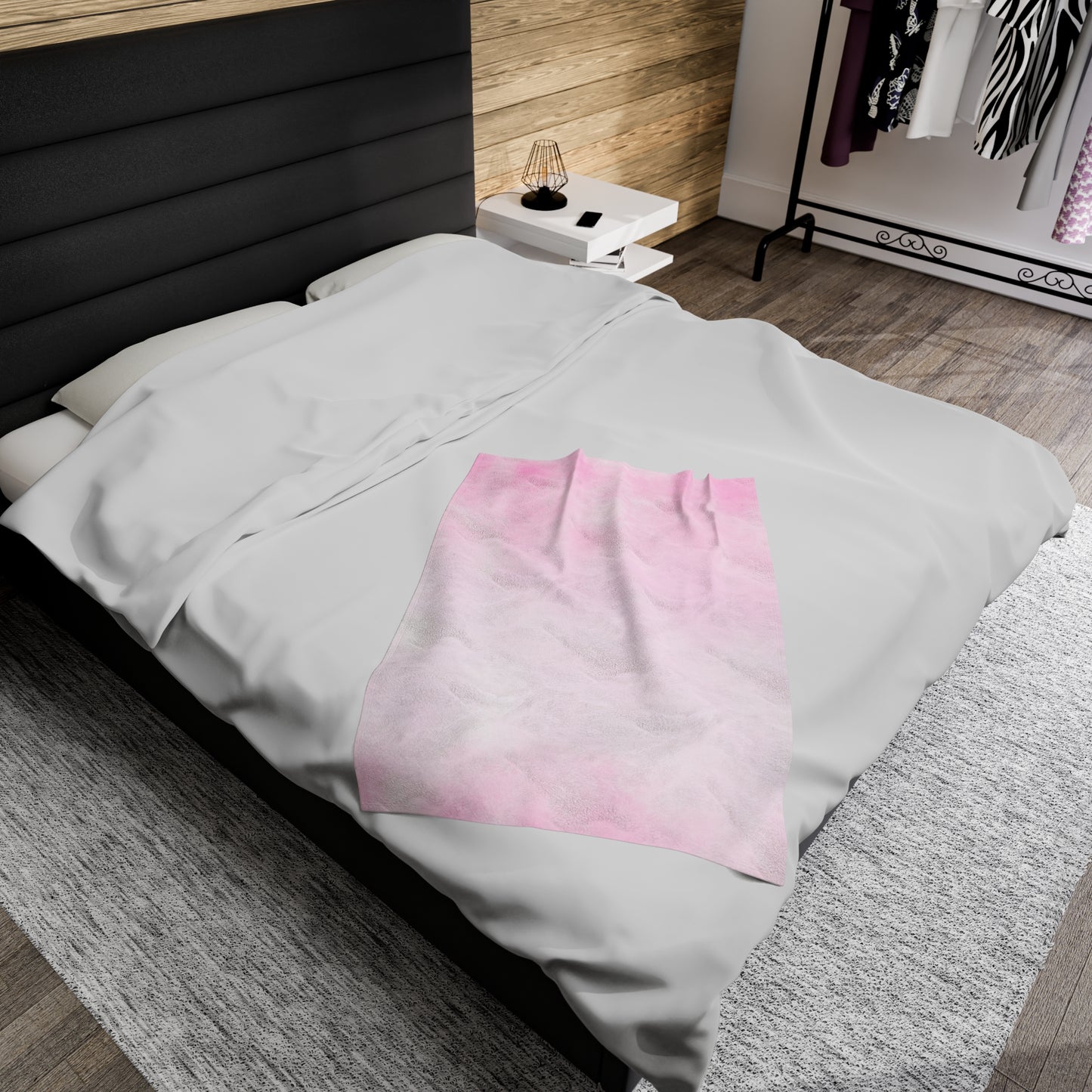 Pink Fade Velveteen Plush Blanket