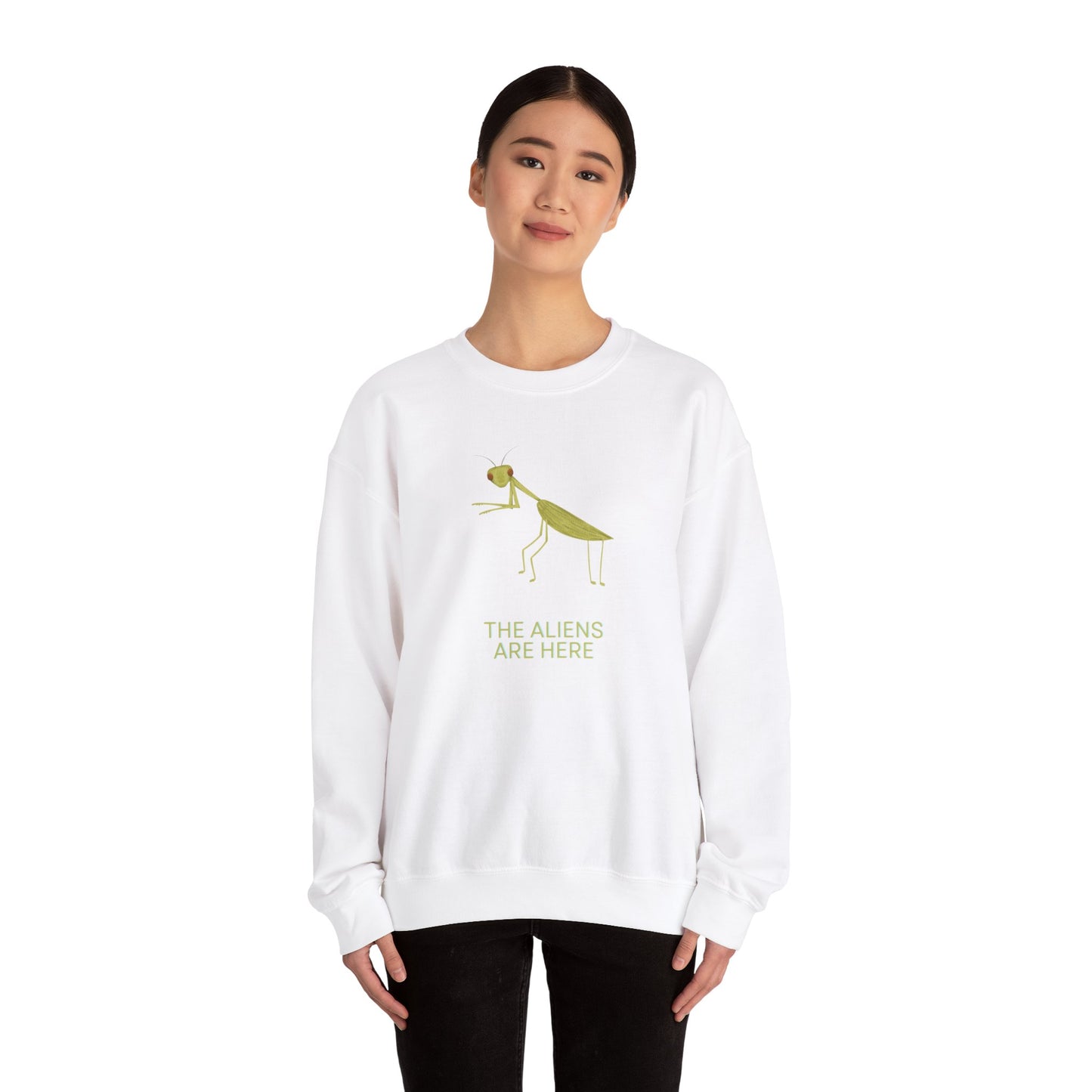 Alien Mantis Unisex Heavy Blend™ Crewneck Sweatshirt