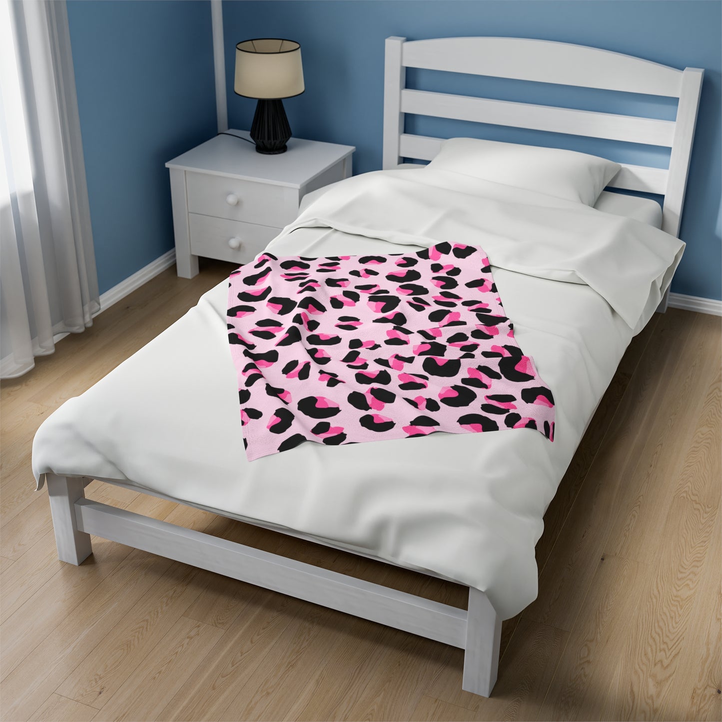 Pink Leopard Velveteen Plush Blanket