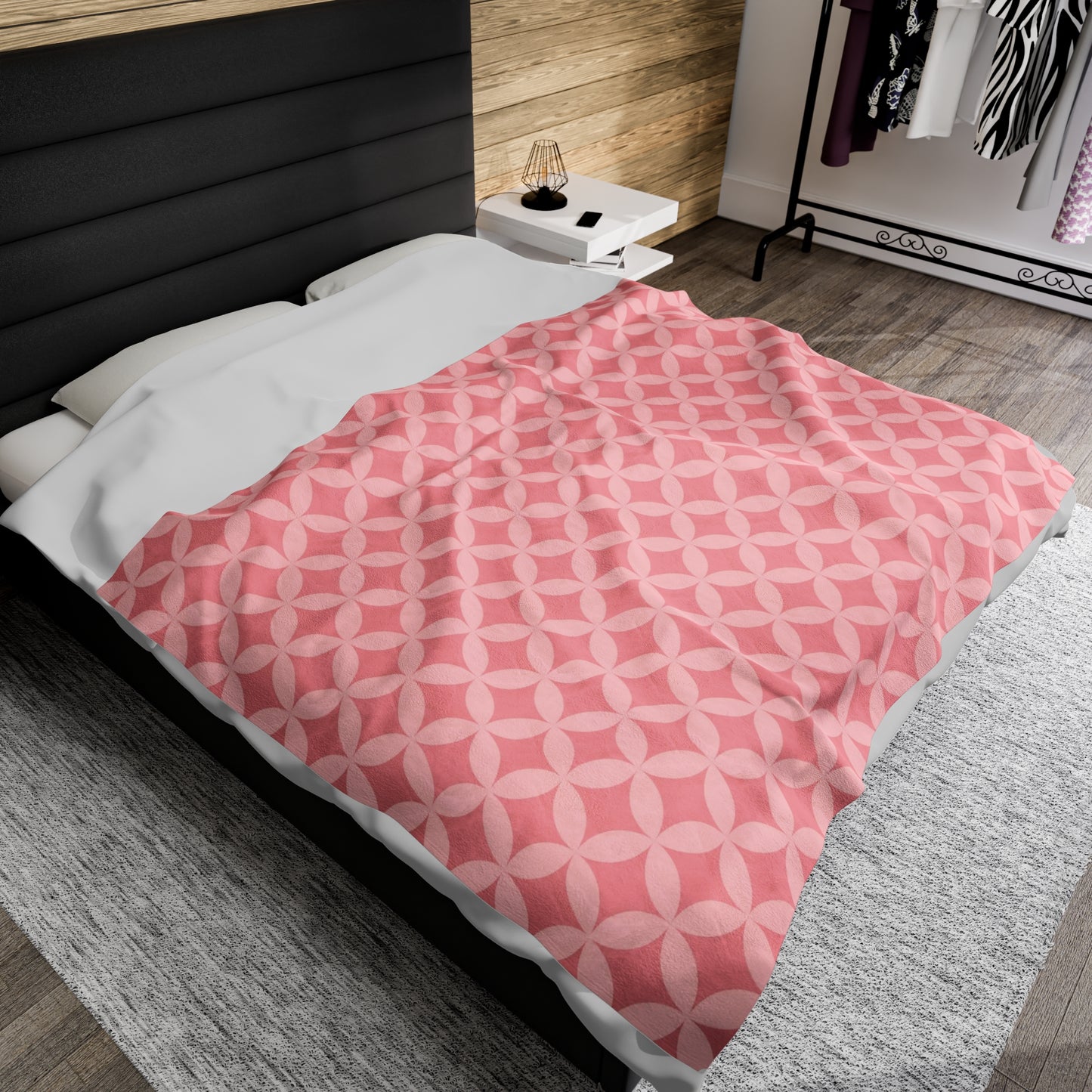 Pink Starpoint Velveteen Plush Blanket