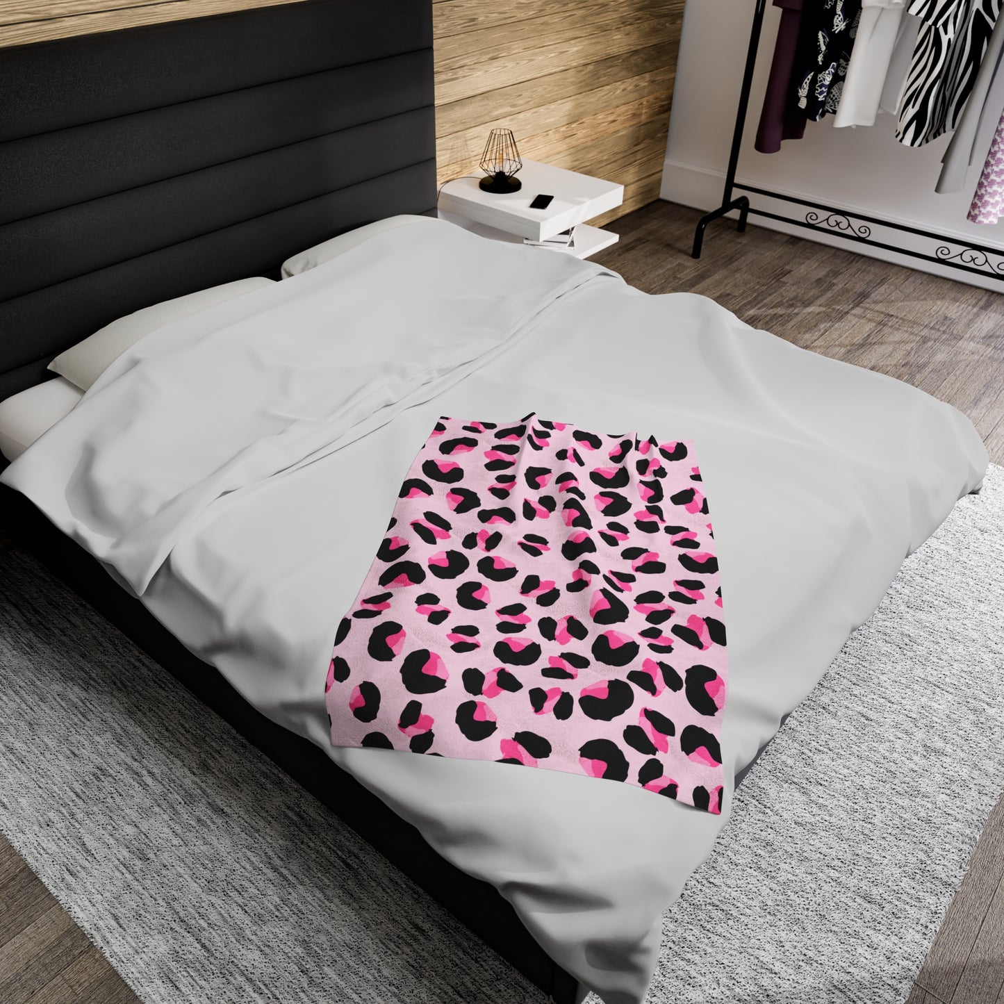 Pink Leopard Velveteen Plush Blanket