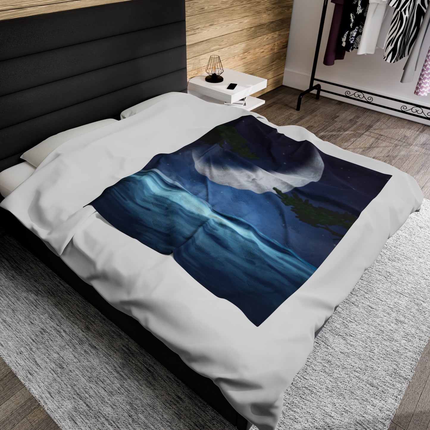 Ocean Moon Velveteen Plush Blanket