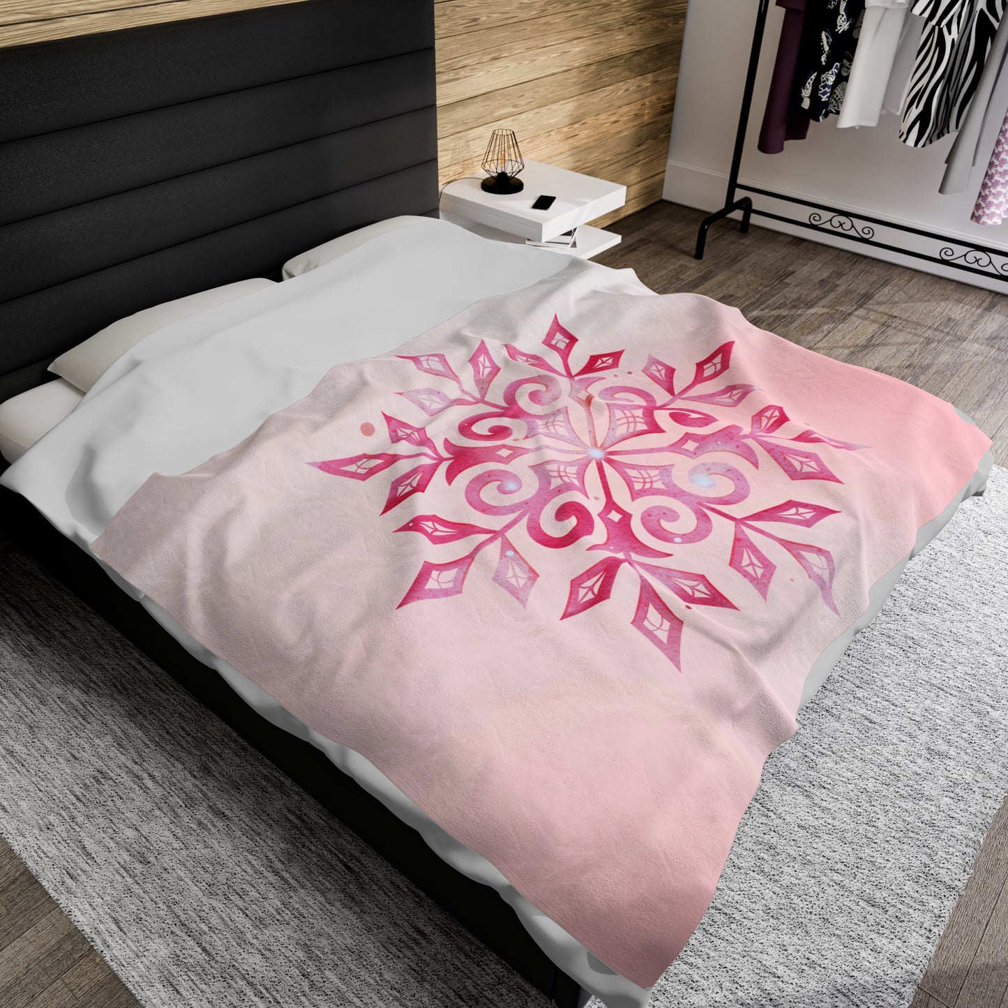 Pink Snowflake Velveteen Plush Blanket