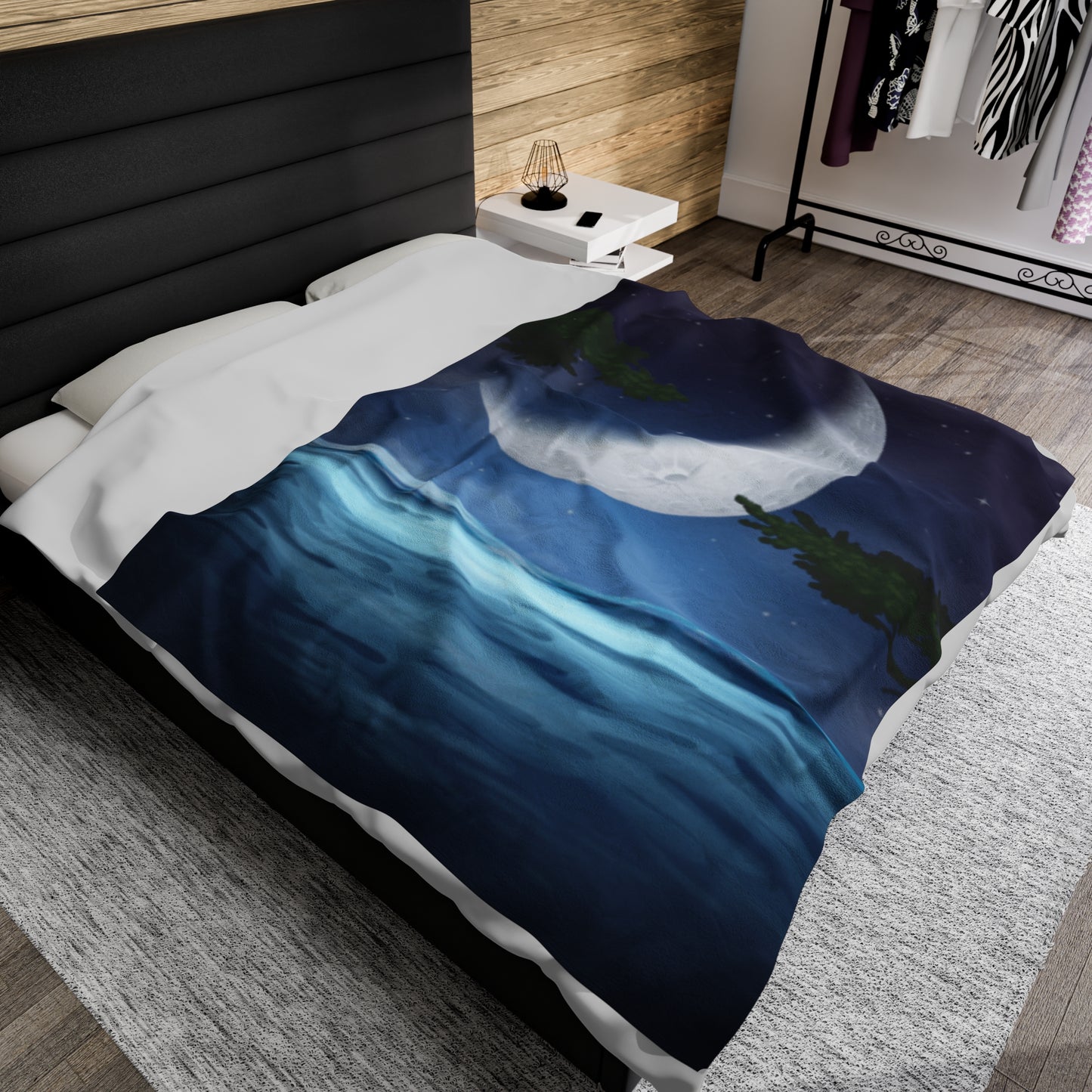 Ocean Moon Velveteen Plush Blanket